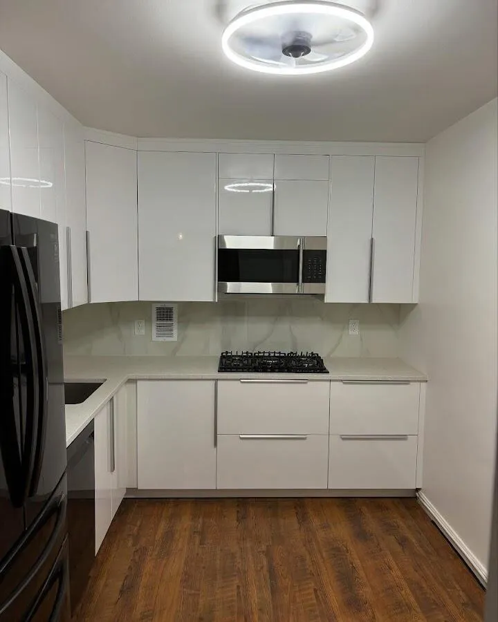 Renovated kitchen with quartz countertops in New Philadelphia